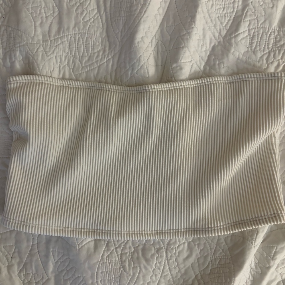Abercrombie & Fitch size L white/ribbed bikini top. Strapless
